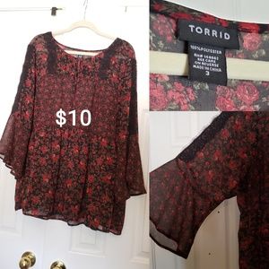 Torrid sz 3 Top